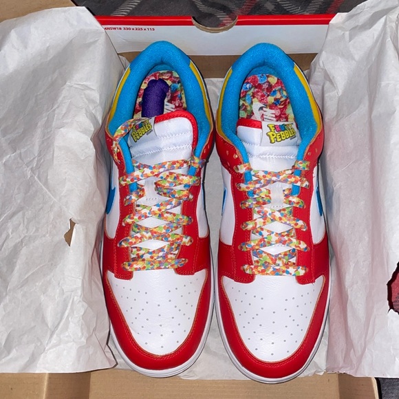Nike Dunk Low LeBron James Fruity Pebbles by Nike and Post Foods - Picture 2 of 7